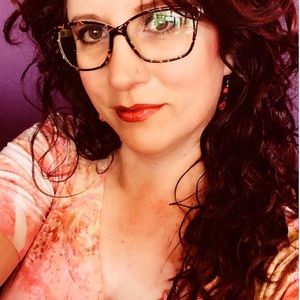 Meet your Posher, Sheri